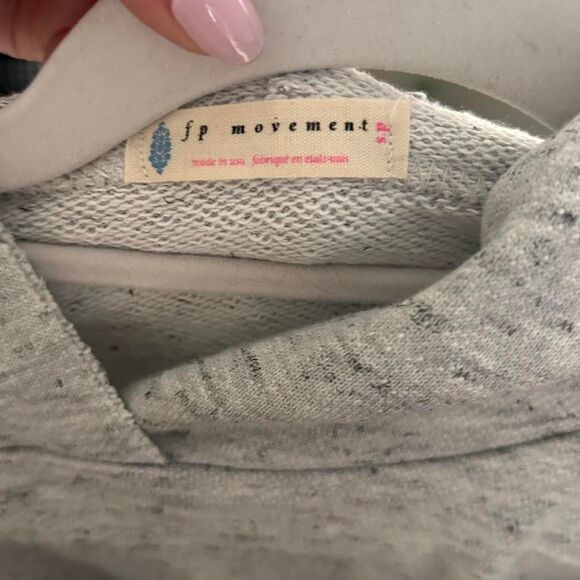 Free People Movement Grey Pleated Balloon Sleeve Hoodie – Small - Picture 6 of 6